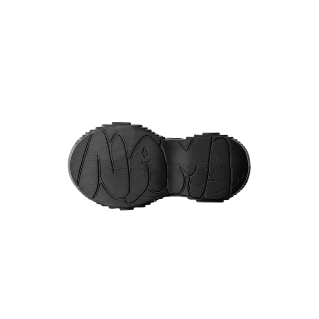 FREQ Low Top BLACK